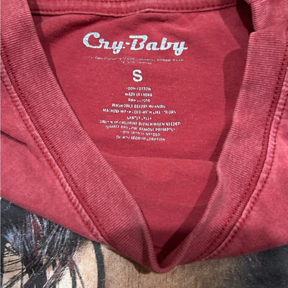 Crop Top with Vintage vibes 90s Crybaby Movie Graphic Design Woman’s Size S - Picture 4 of 5